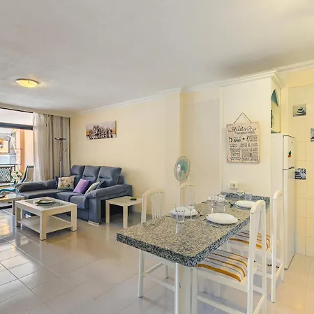 Aircon Lovely 2 Bedroom Close To Ocean Appartamento Puerto de Santiago (Tenerife)
