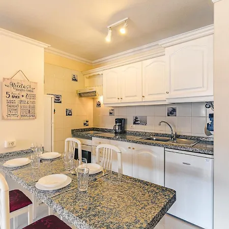 Aircon Lovely 2 Bedroom Close To Ocean Appartement *