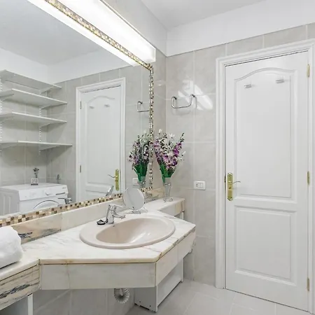 Aircon Lovely 2 Bedroom Close To Ocean Appartement